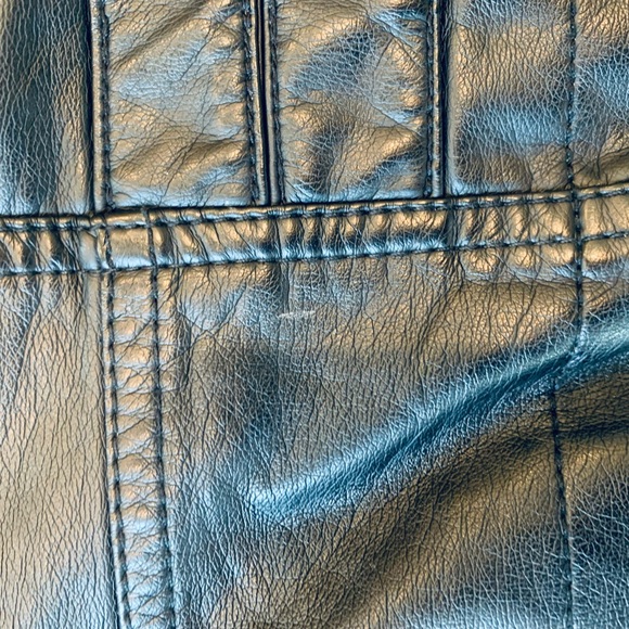 🛍 2/$25 ONLY Vegan Leather Moto Jacket - Picture 14 of 14